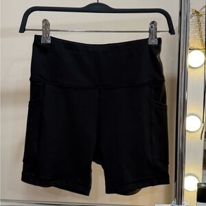 A Core Black Biker Shorts – Size S